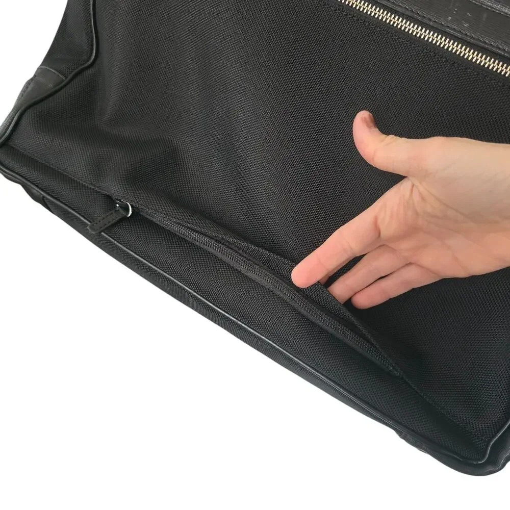 Gianni Conti Unisex Bag Black Leather Messenger Bag Business Laptop Crossbody